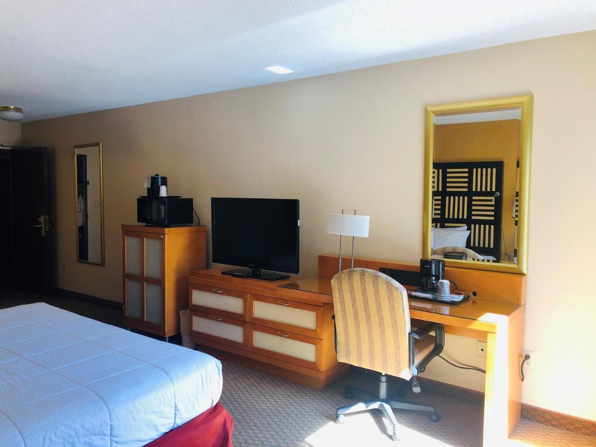 Hotel M Mount Pocono Εξωτερικό φωτογραφία